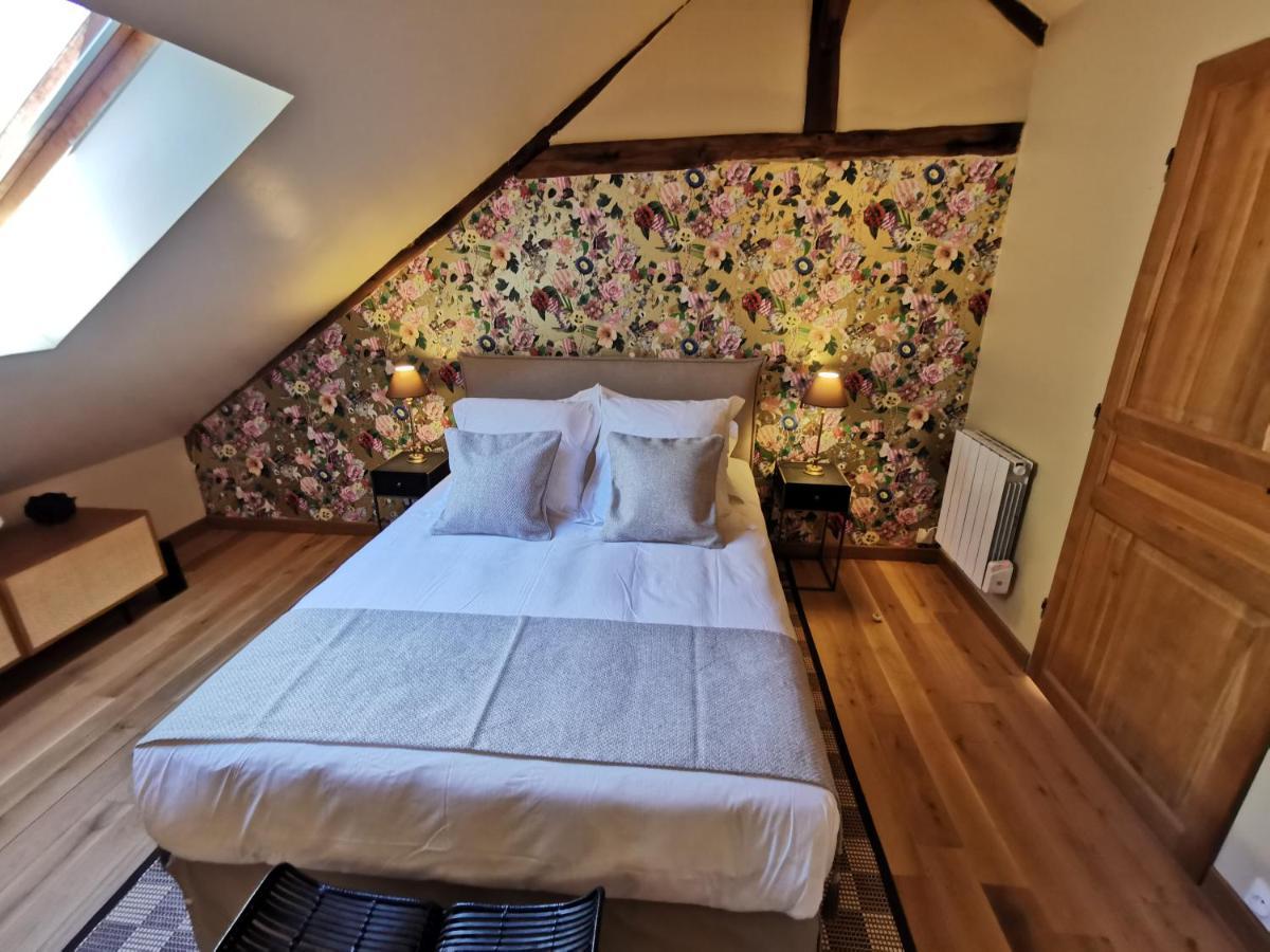 Maison D'Hotes Les Jardins Saint Eloi Le Lonzac Eksteriør billede