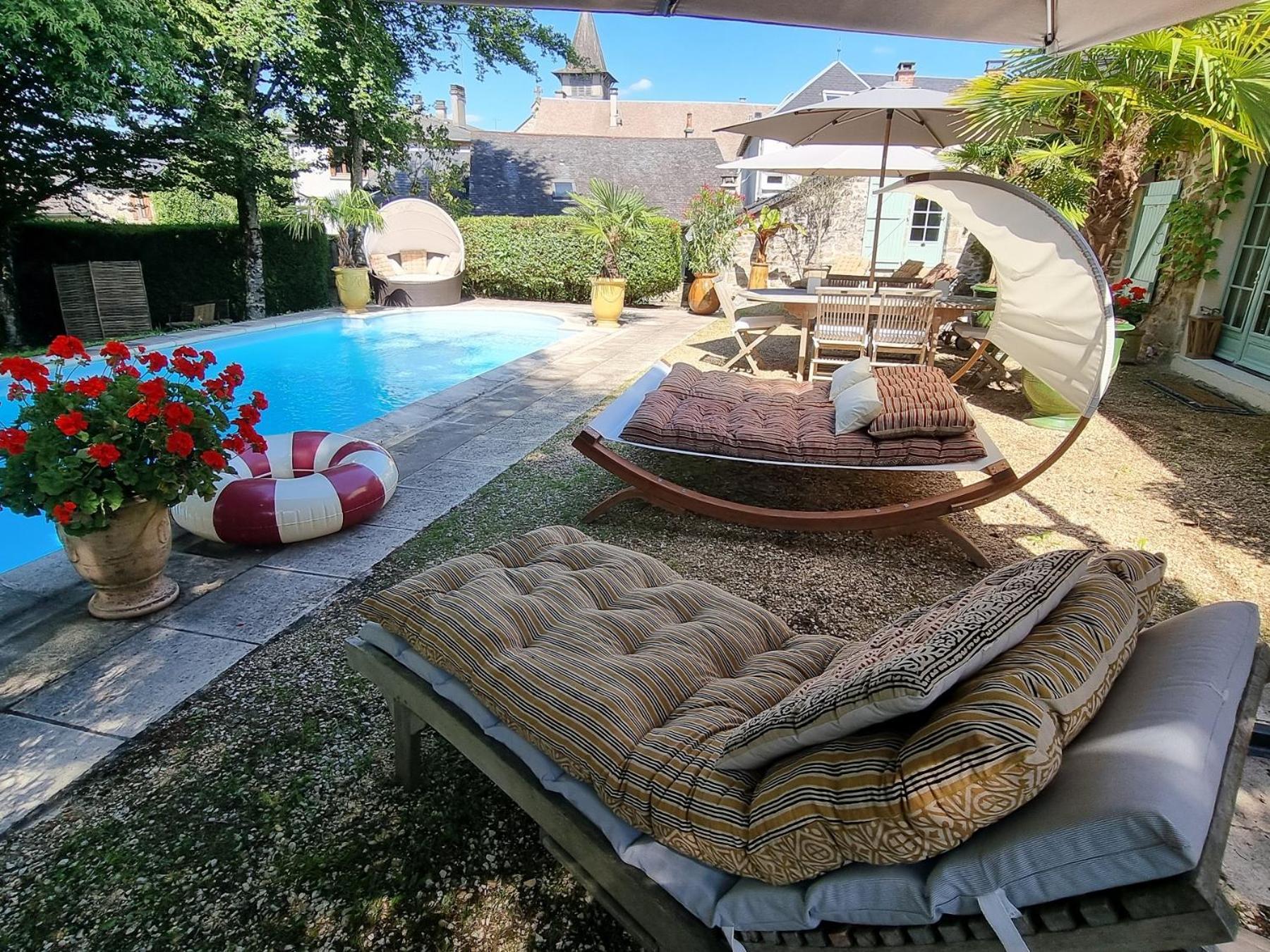 Maison D'Hotes Les Jardins Saint Eloi Le Lonzac Eksteriør billede