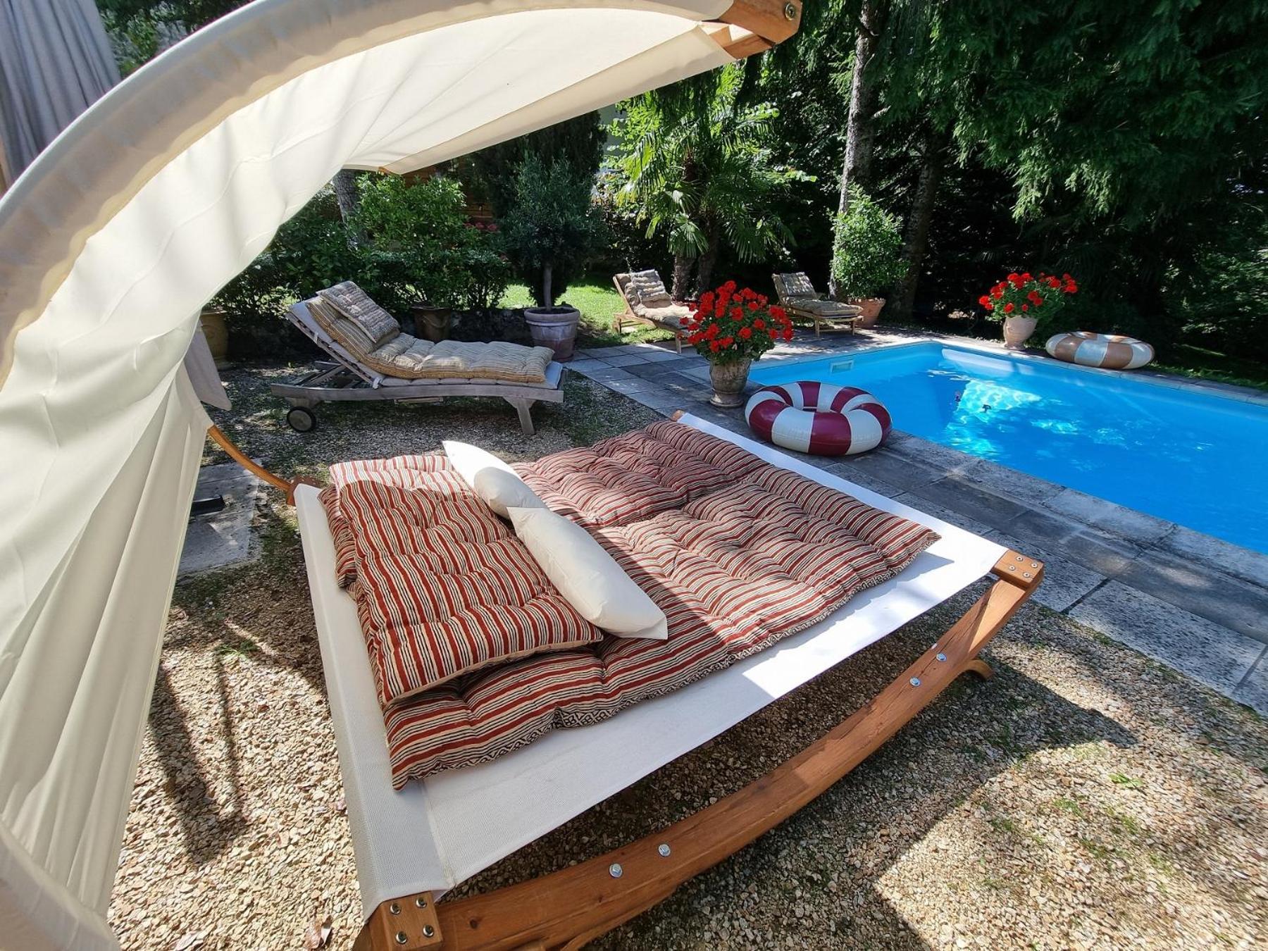 Maison D'Hotes Les Jardins Saint Eloi Le Lonzac Eksteriør billede
