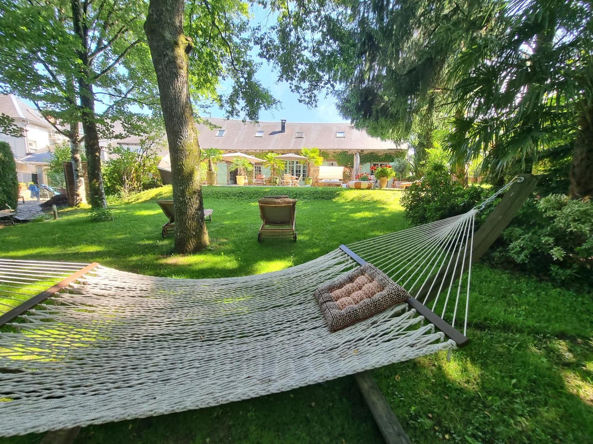 Maison D'Hotes Les Jardins Saint Eloi Le Lonzac Eksteriør billede