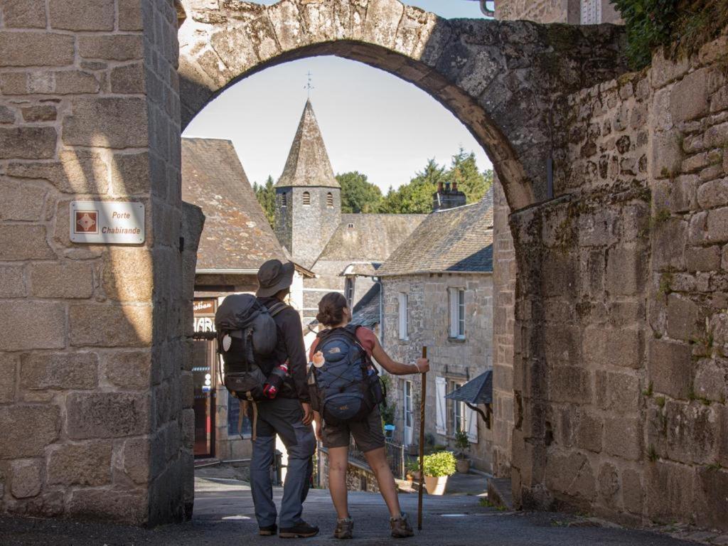Maison D'Hotes Les Jardins Saint Eloi Le Lonzac Eksteriør billede