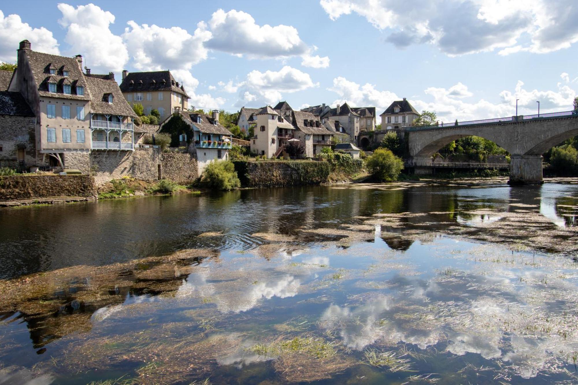 Maison D'Hotes Les Jardins Saint Eloi Le Lonzac Eksteriør billede